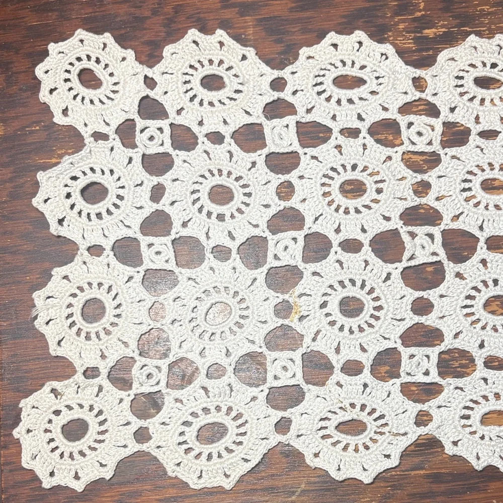 Vintage Elegant Crochet Table Runner Furniture Cover in Cream